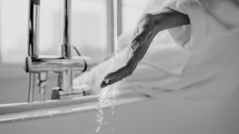 Shower Steamers vs. Bath Bombs: Which One Do You Need?